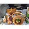 Image 4 : 10 Baskets, some shaped, some with handle’s, 2 lined