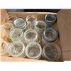 Image 4 : 24 Pint Jars