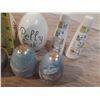 Image 4 : (10) Pairs of Salt and Pepper Shakers.