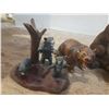 Image 4 : Bear Collectibles Salt and Pepper, Fuzzy Coin Bank.