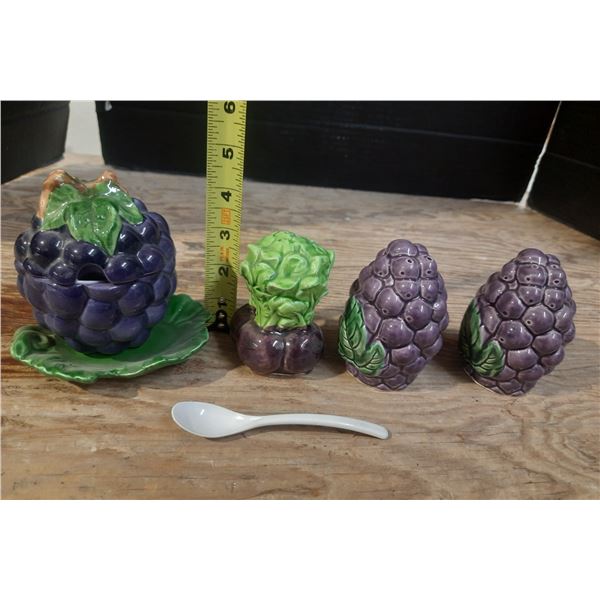 Grape Salt and Pepper Shaker with Sugar Bowl Set.