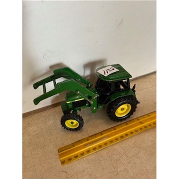 John deere 3350 tractor toy