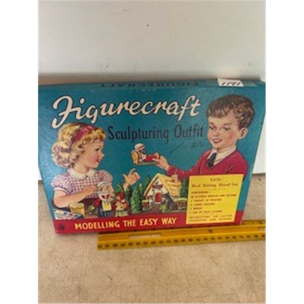 1950's Figurecraft sculpuring outfit