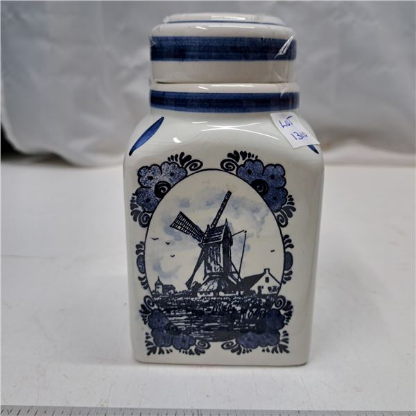 delft blue ceramic holland container