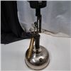 Image 2 : Coleman lantern with pump