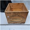 Image 2 : the dairy pool wood crate