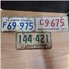 Image 1 : 3 licence plates-sask