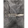Image 3 : Hand Carters, fish scale, tin snips, staple gun