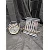 Image 1 : Drop Leaf toaster, alarm clock (working)