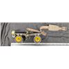 Image 2 : Dominion Skates pair w/ wrench