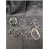 Image 1 : (7) Coloured Bracelets