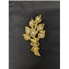 Image 4 : (6) Brooch's (2) With pearls