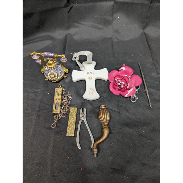 Telephone Figure + Small Cross, and etc. Items
