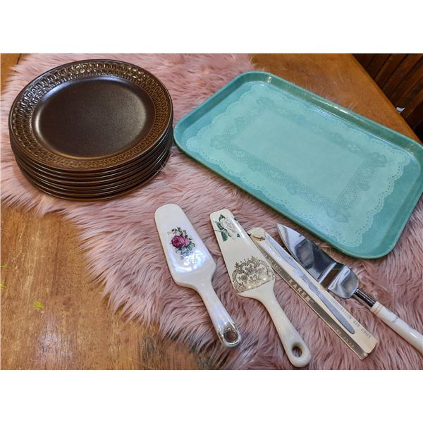 Vintage Wedgewood Dinner Plates, Tray, Servers, Pink Throw