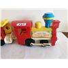 Image 2 : FISHER PRICE TRAIN SET WITH ANIMALS