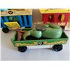 Image 3 : FISHER PRICE TRAIN SET WITH ANIMALS