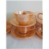 Image 3 : VINTAGE FIRE KING CUPS AND SAUCERS ORANGE