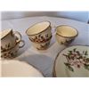 Image 9 : ROYAL SWAN BLOSSOMTIME VINTAGE 61 PIECE SET