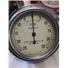 Image 2 : TWO GAGES AND TWO TIMERS