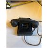 Image 5 : Vintage 1940s Rotary Telephone
