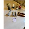 Image 2 : Shaving Lot - 4 Razors + Brushes