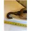 Image 3 : Wooden Block Pulley
