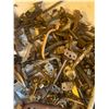 Image 3 : Lot Of Vintage Handles, Hundreds Of Pieces , Hard To Find
