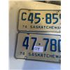 Image 2 : 2 1973 Sask. License Plates