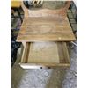 Image 2 : Maple WashStand + Harp - 24" x 50" x 18"