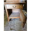 Image 3 : Maple WashStand + Harp - 24" x 50" x 18"