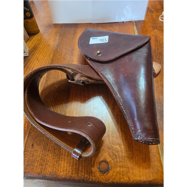 Vinatge rcmp leather gun hoslte- made by smith and wesson