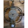 Image 5 : Victor jump trap with teeth for animals