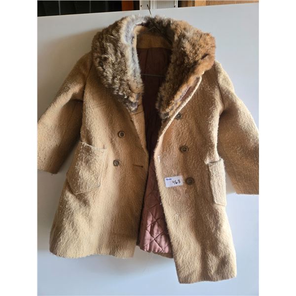 unusual childs wool winter coat with fur collar, no rips or tears
