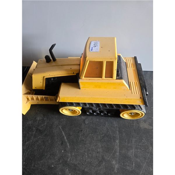 Large tonka bull dozer -excellent original paint