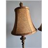Image 1 : Pair of vintage table lamps 22"tall - both working