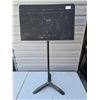 Image 1 : Adjustable music stand from symphony