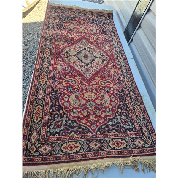 Sm. Rug or hallway runner 58inx 26.5 inch vintage
