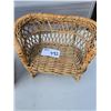 Image 2 : 4 piece set of rattan doll furniture