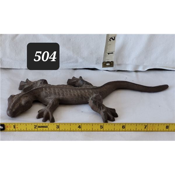 Cast iron Gecko/ salamander.