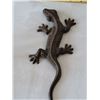 Image 2 : Cast iron Gecko/ salamander.