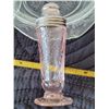 Image 3 : Indiana depression glass butter/ candy dish & pink shaker.