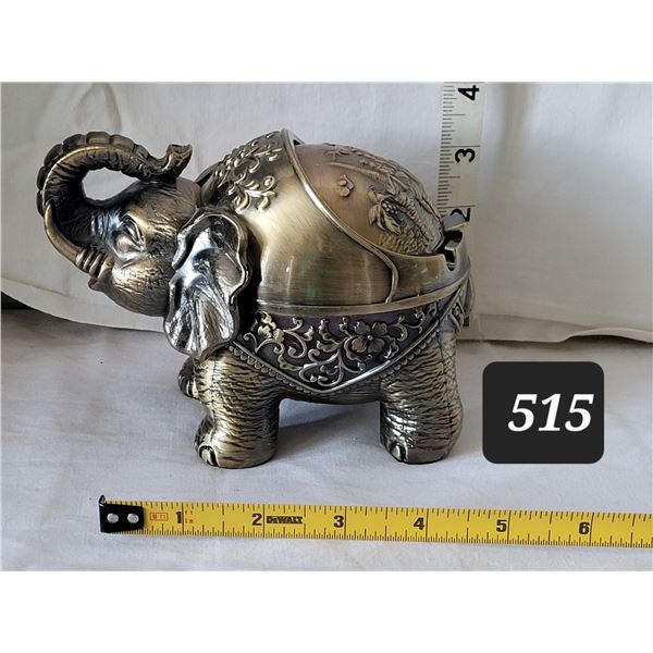 Decorative metal Elephant ashtray /candy dish.