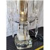Image 2 : Vintage hanging crystals table lamp.