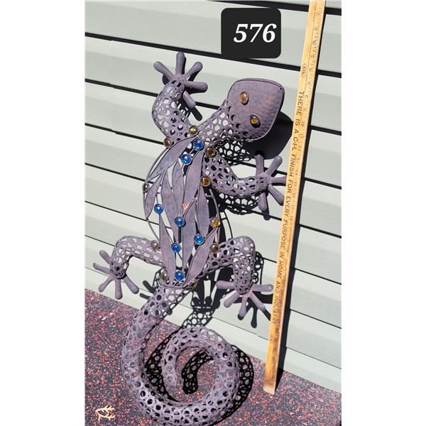 Metal outdoor Gecko. Approx. 29” long.
