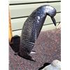 Image 3 : Outdoor metal penguin & 3 piece alligator.