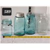 Image 1 : Vintage blue mason jars.