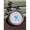 Image 2 : 2 sided Outdoor clock / temperature gage.