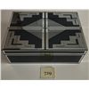 Image 2 : Jewelry Box with Glass Embossed