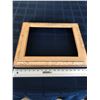 Image 2 : 1 Vintage Wood Frame 11" x 14"