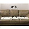 Image 1 : 3 White Floating Shelves 23 1/2" x 9 1/4"